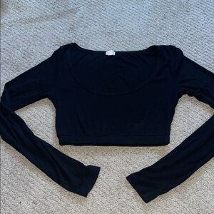 Black Long Sleeve Crop Top